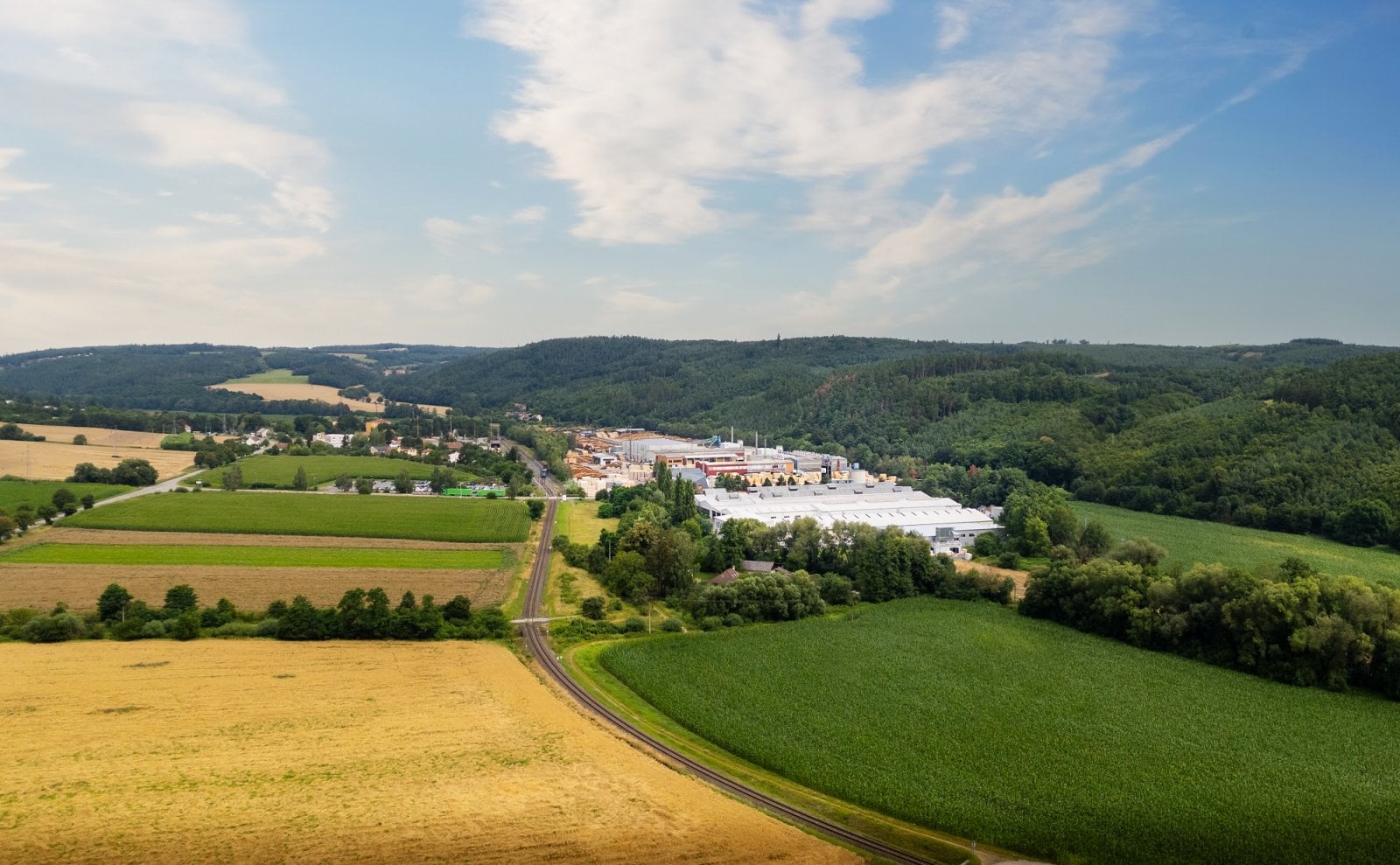 Výrobní areál společnosti Agrop Nova v Ptení na Prostějovsku