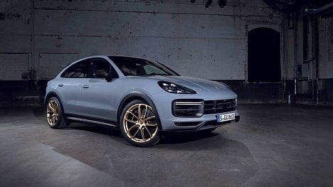 Náhledový obrázek - Novinka od Porsche je oficiálně nejrychlejším SUV. Na okruhu, kde automobilky poměřují síly, stanovilo nový rekord