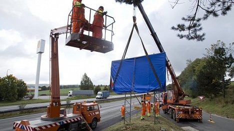 Náhledový obrázek - Ťok: Za rok zmizela polovina nelegálních billboardů. Zbývá jich ještě tisícovka