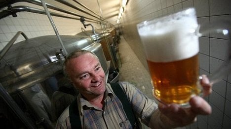 Náhledový obrázek - Pivní ráj: Němci obdivně sledují boom pivovarů v Česku