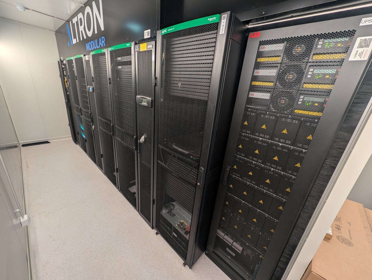 Mobilní datové centrum Altron Modular