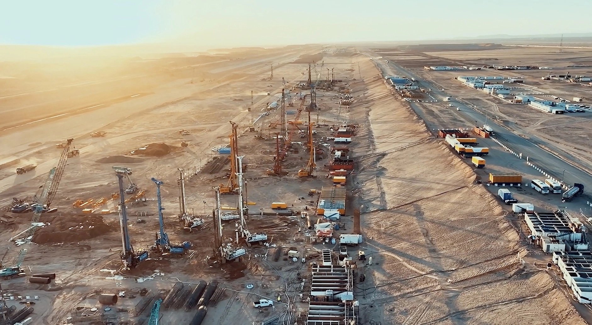 Stavba pouštního města NEOM pokračuje. Zdroj: NEOM