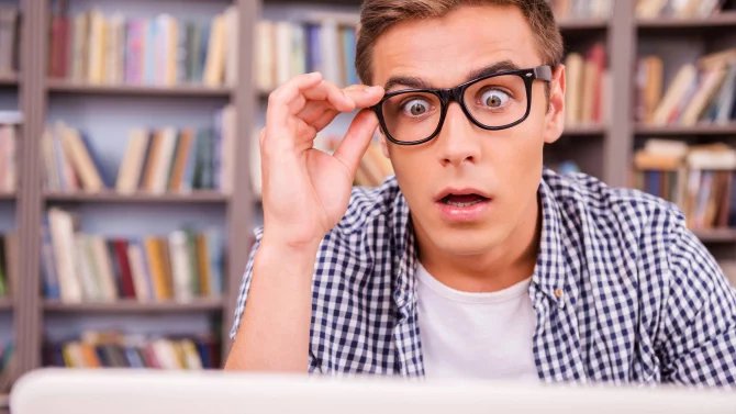 Od listopadu platí nová pravidla kyberbezpečnosti, dotknou se tisíců firem