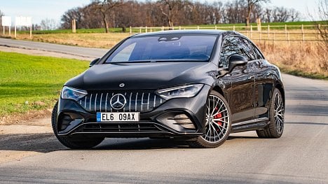 Náhledový obrázek - Test Mercedesu-AMG EQE 43 4Matic: Svižně do budoucnosti