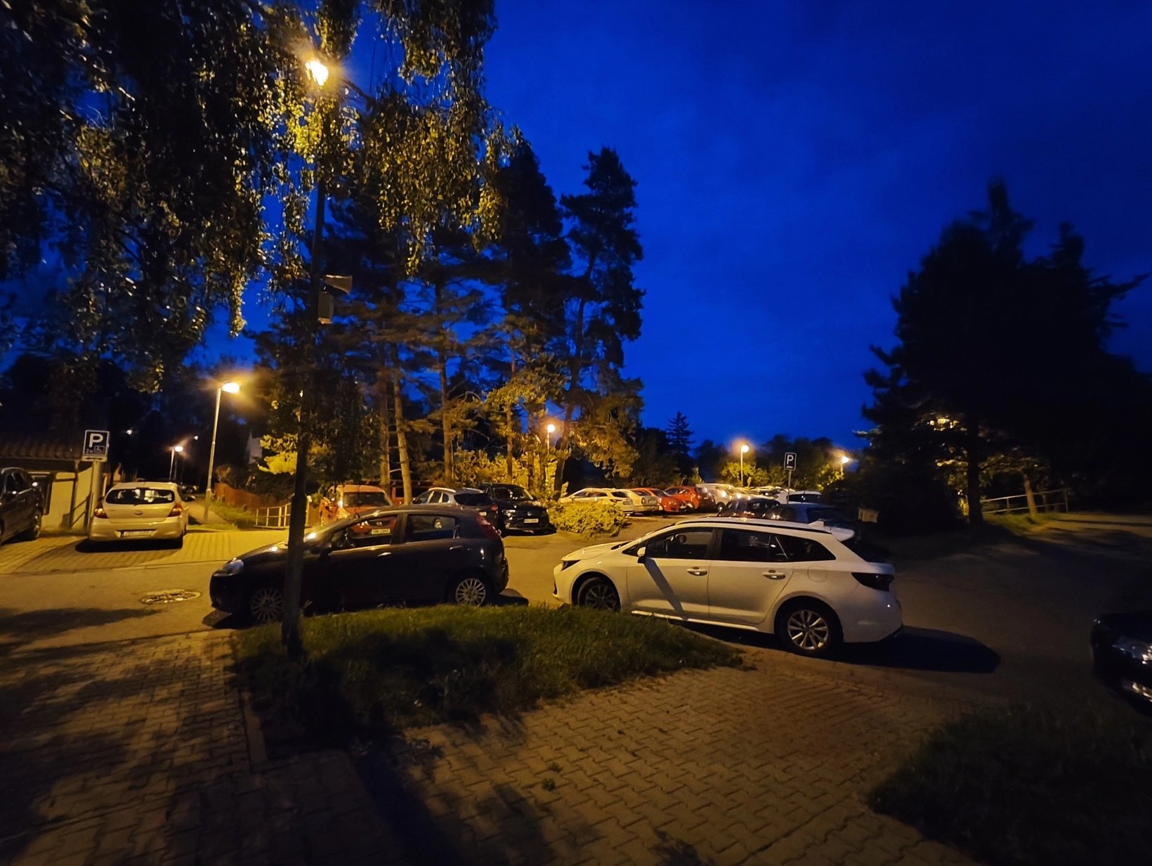 Ultraširokoúhlý 8Mpx fotoaparát