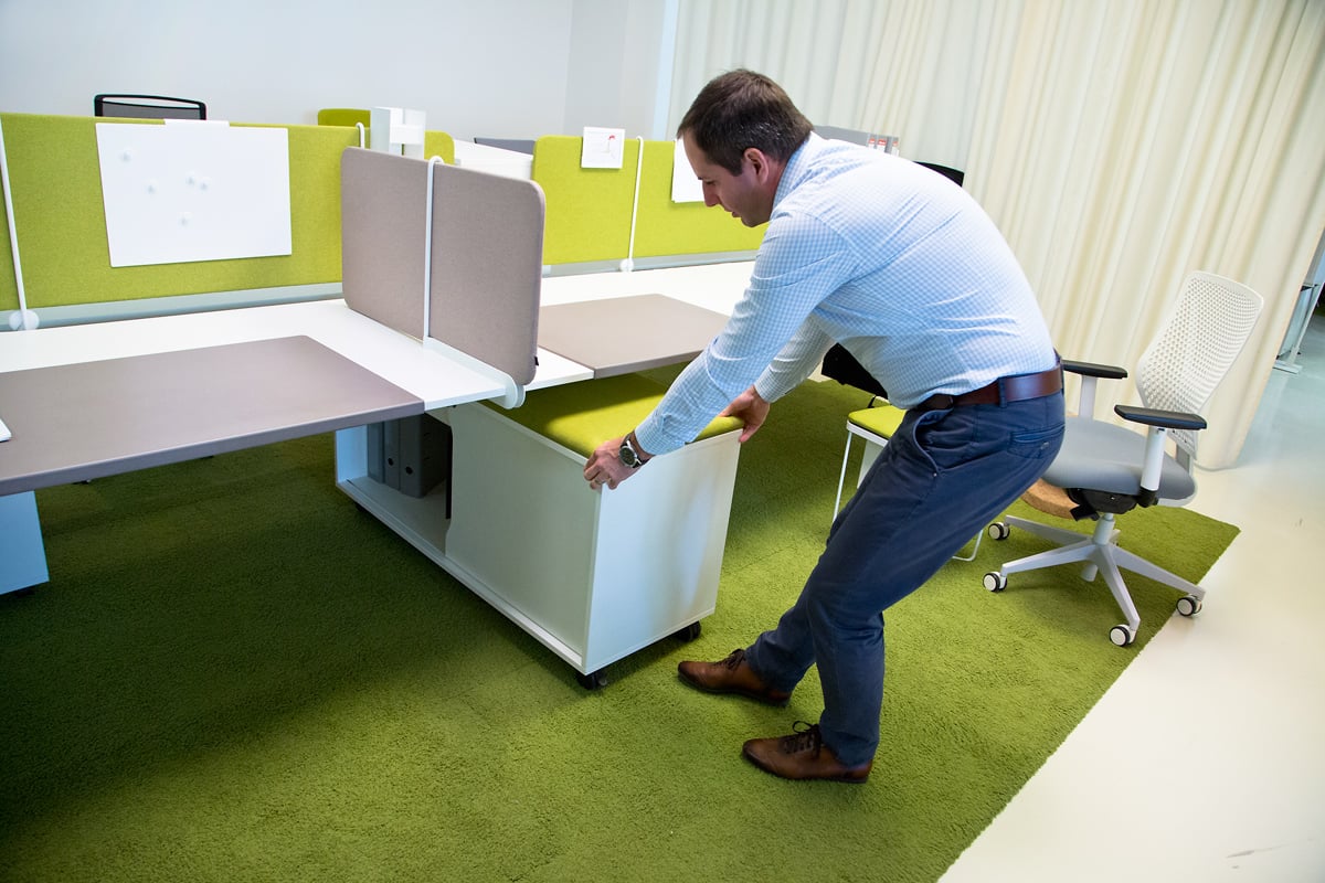 U1 a jejich vlastní kancelářský systém Only1.