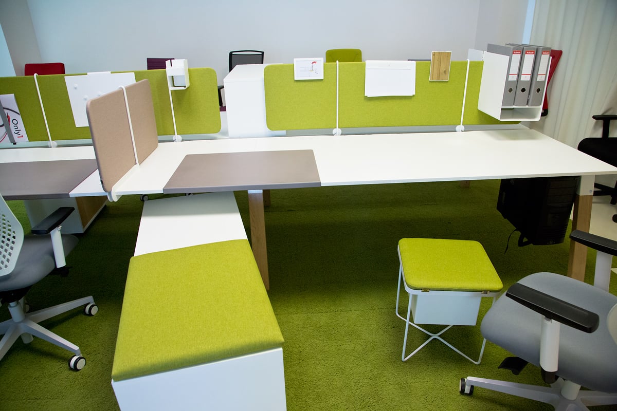 U1 a jejich vlastní kancelářský systém Only1.