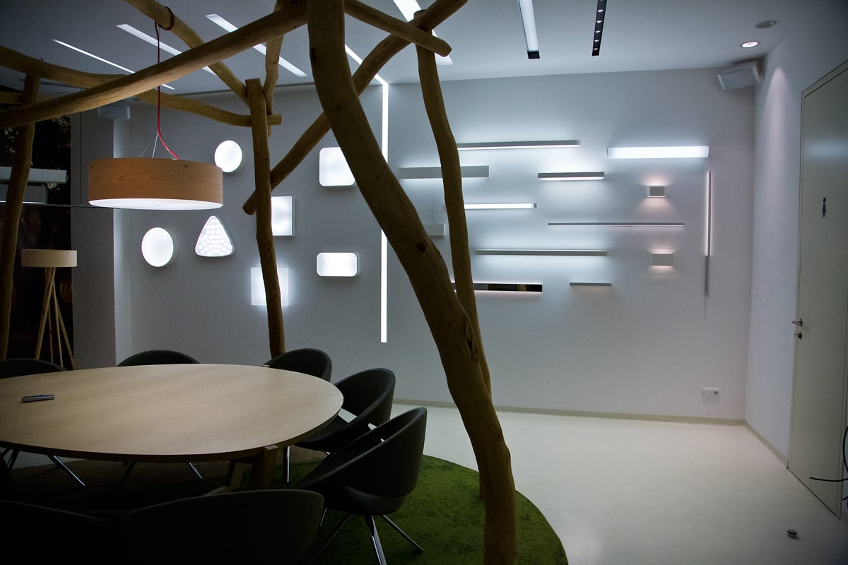 U1 a jejich vlastní kancelářský systém Only1.