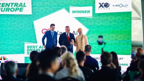 Náhledový obrázek - Velký úspěch české firmy. Kardi Ai zvítězila v prestižní soutěži Central European Startup Awards