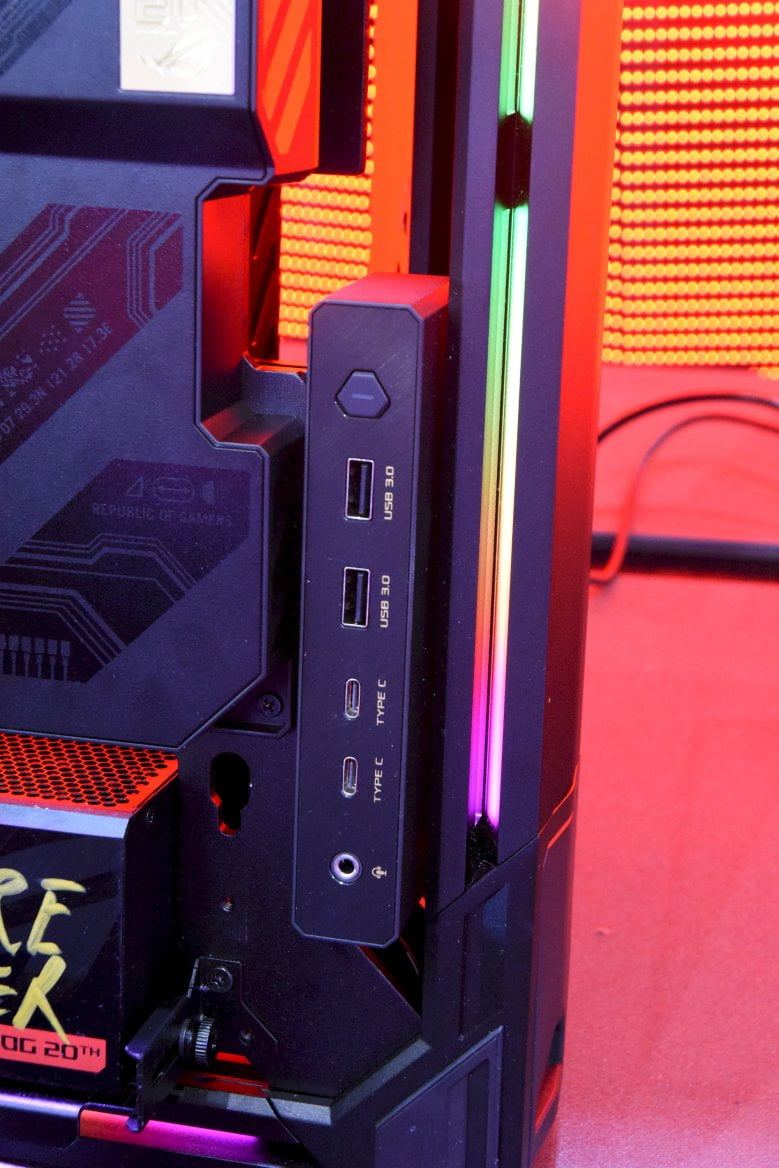 Hardware Asus řady ROG Edition 20 na Computexu 2026