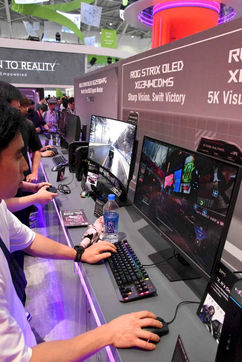 Hardware Asus řady ROG Edition 20 na Computexu 2026