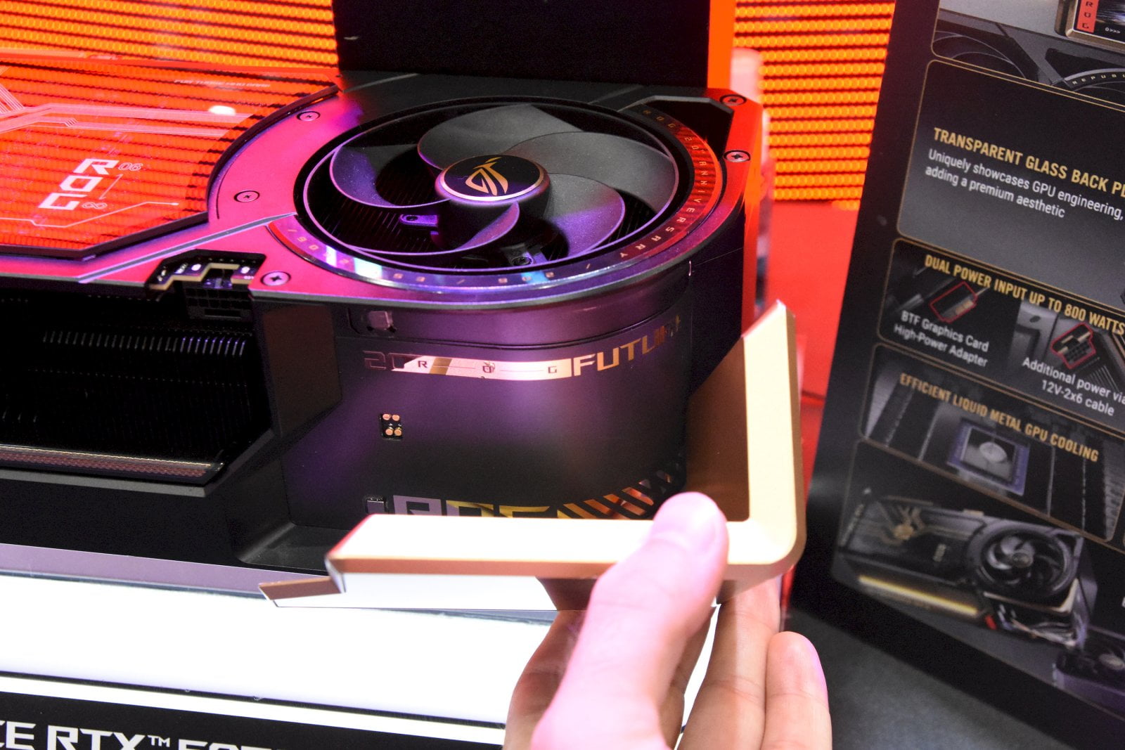 Hardware Asus řady ROG Edition 20 na Computexu 2026