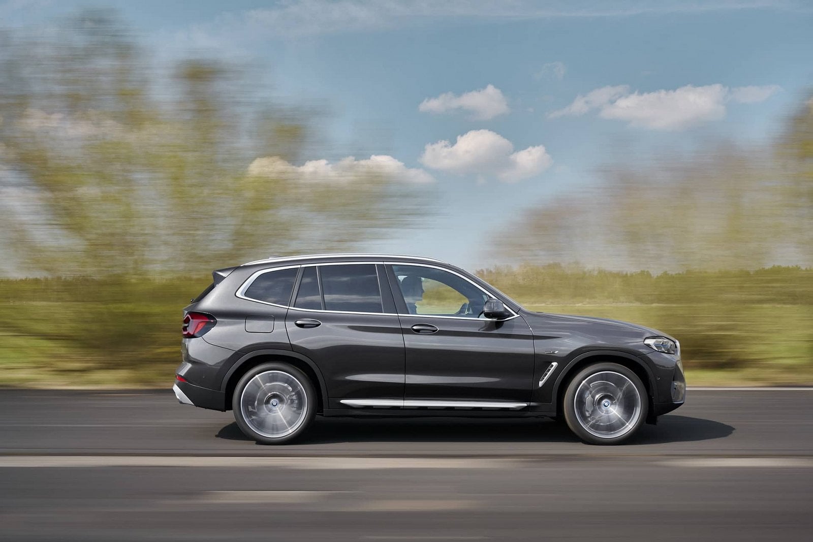 2021-06-bmw-x3_x4-17.jpg