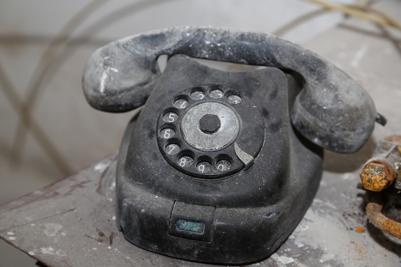 Kancelář firmy Offroadsafari vzniká v bývalém válečném krytu.