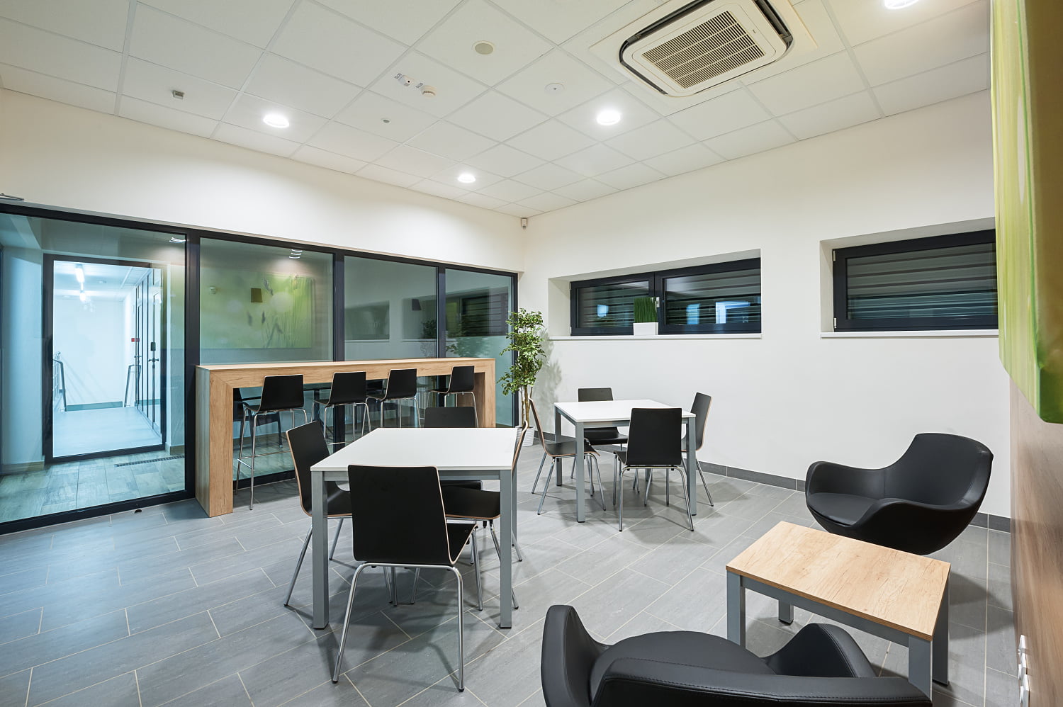 Pracovní zázemí Lidlu