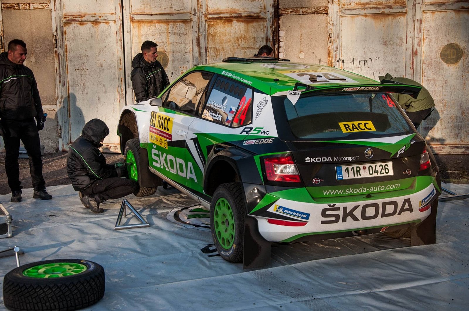 2019-12-skoda-fabia-r5-18-of-21.jpg