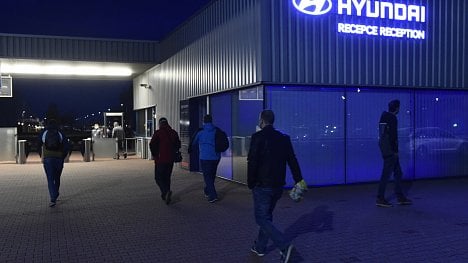 Náhledový obrázek - Automobilka Hyundai v Nošovicích obnovila výrobu. Pracuje se na dvě směny