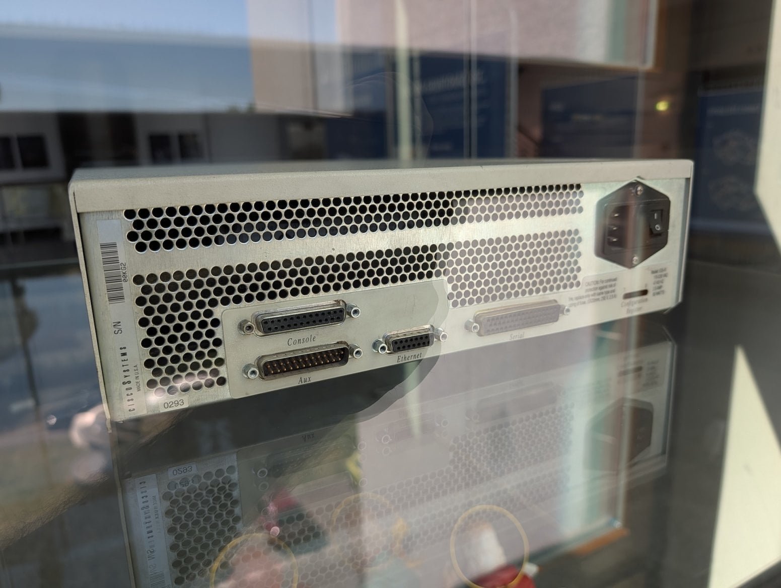 CESNET a Cisco IGS: první router, který připojil ČR k internetu