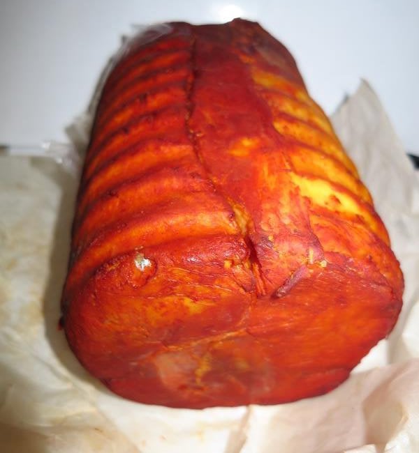 57 nálezů v kategorii nebezpečných potravin. Veronika Rýcová, Hospoda u tygra a Potraviny, Kroměříž, Debrecínská pečeně. Na povrchu výrobku se vyskytovaly plísně bílé a zelené barvy. Výrobek zapáchal po kažení. Potravina měla neznámé datum použitelnosti.