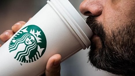 Náhledový obrázek - Psychologické benefity nechceme, radši najměte více lidí, bouří se zaměstnanci Starbucksu