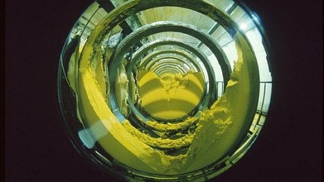 Náhledový obrázek - Radioaktivní král komoditního trhu: cena uranu letos stoupla skoro o čtvrtinu