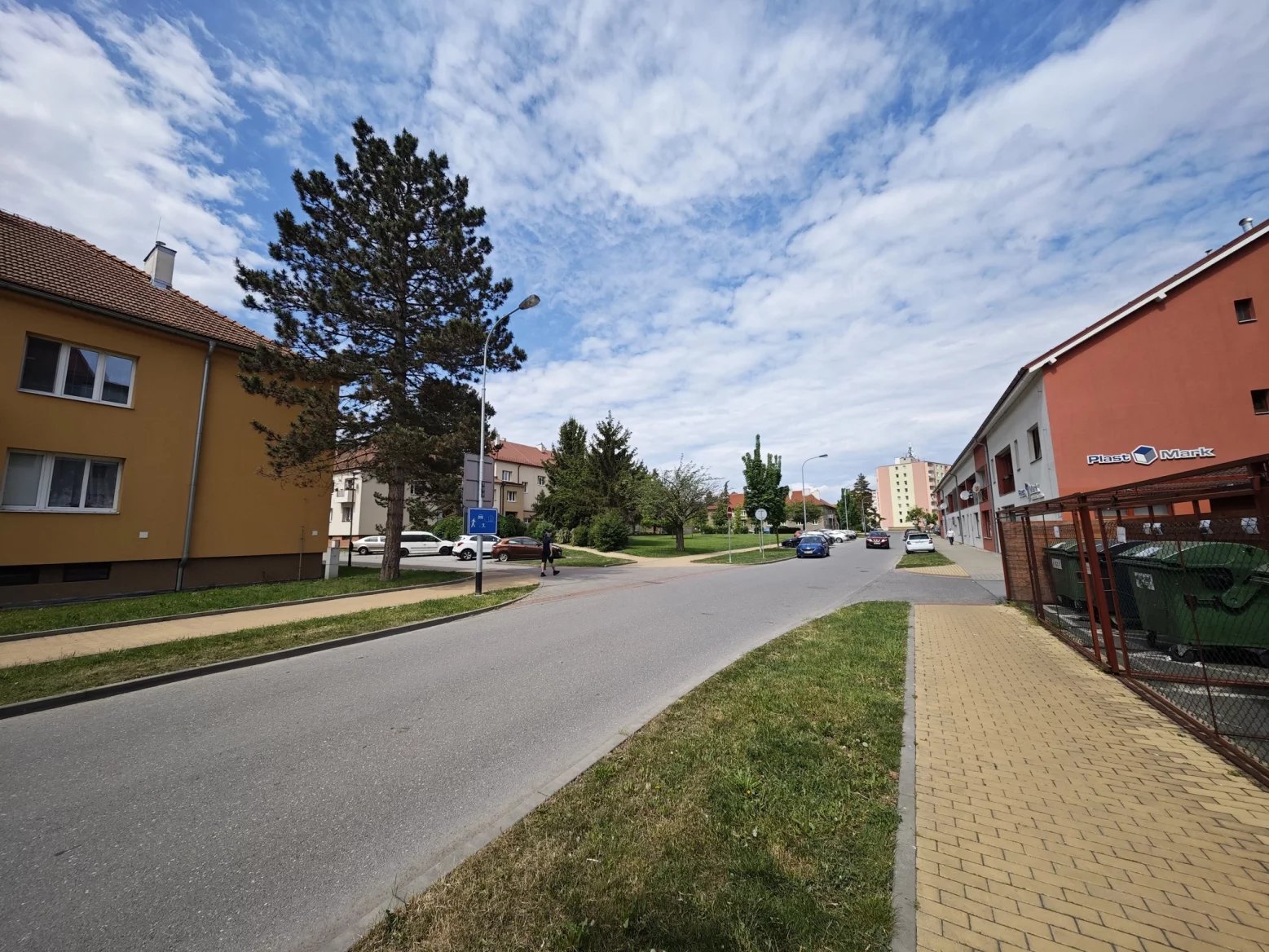 Ultraširokoúhlý 50Mpx fotoaparát