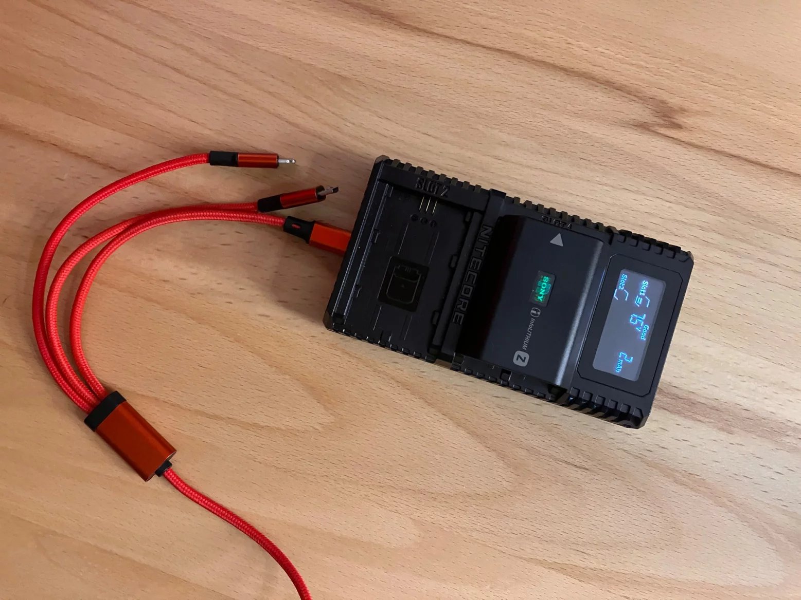 Nabíječka Nitecore