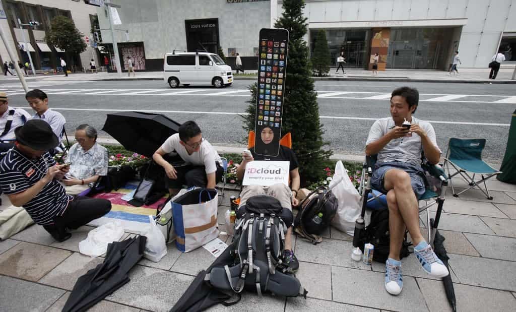 2017-12-novc3bd-iphone-5-pc599ilc3a1kal-prvnc3ad-den-prodeje-c59