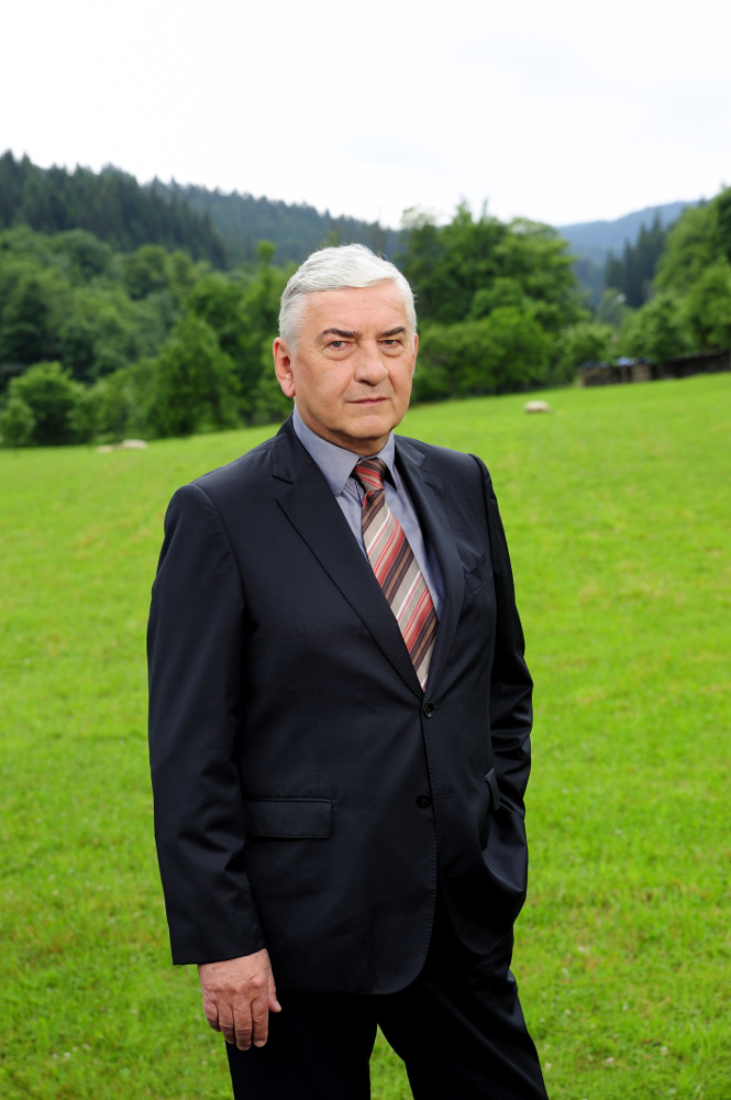 Nový česko-slovenský seriál Doktor Martin s Miroslavem Donutilem