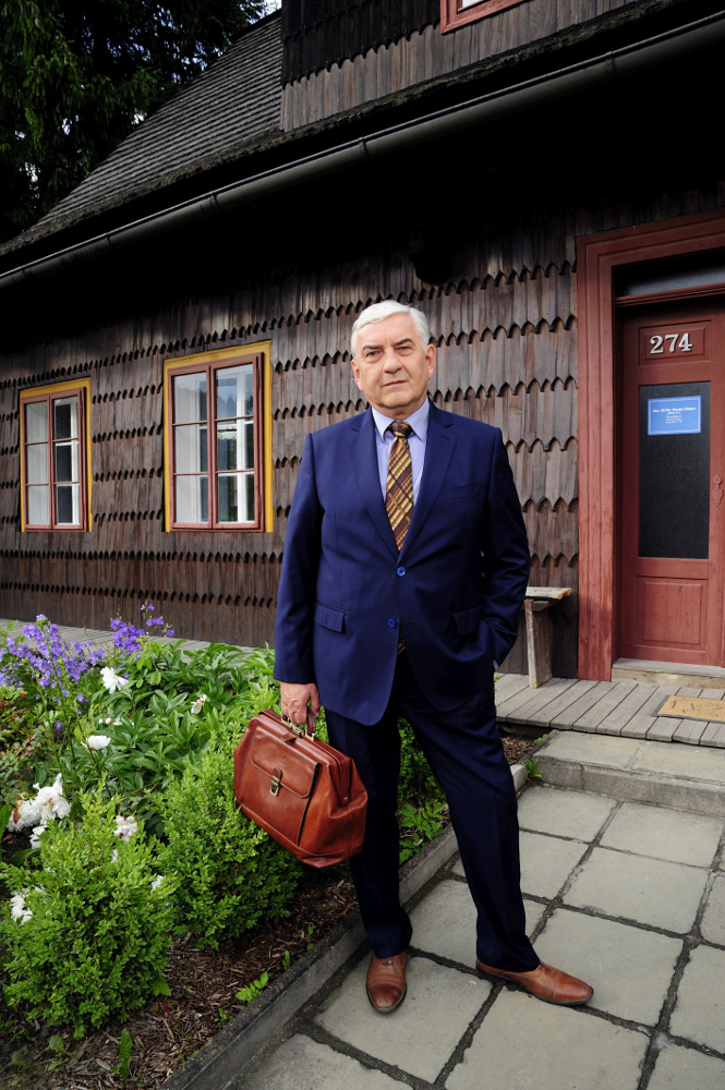 Nový česko-slovenský seriál Doktor Martin s Miroslavem Donutilem