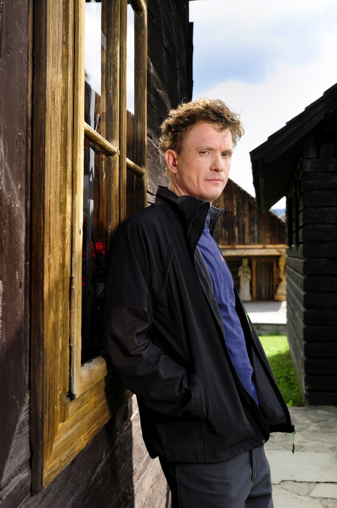 Nový česko-slovenský seriál Doktor Martin s Miroslavem Donutilem