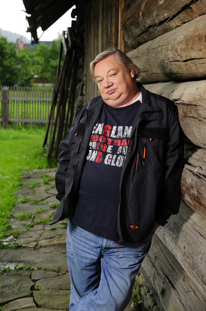 Nový česko-slovenský seriál Doktor Martin s Miroslavem Donutilem