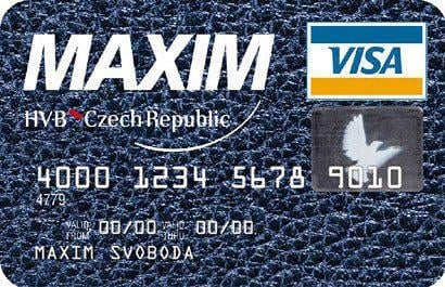 Za nástupem kreditních karet na českém trhu stojí druhý předchůdce UniCredit Bank – HVB Bank. „Při svém vstupu na český trh (ještě jako Bank Austria Creditanstalt) v květnu 2000 s sebou přinesla legendární kreditní kartu Maxim,“ říká Petr Plocek.