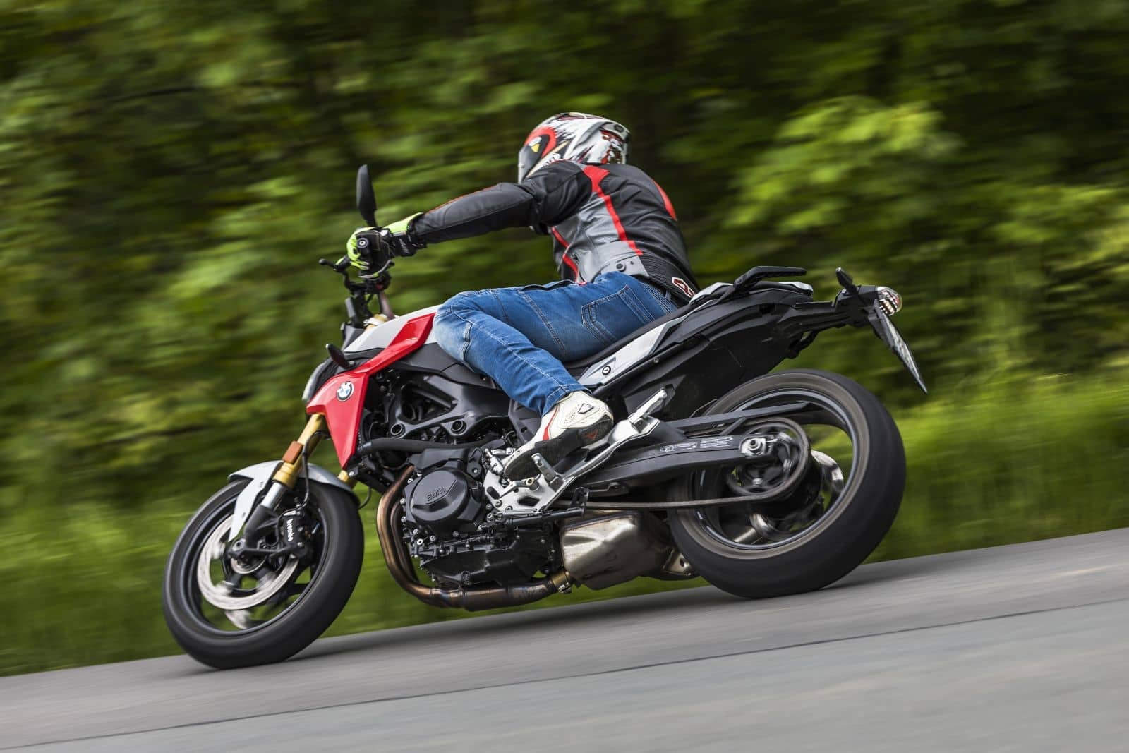 2020-10-aDMB2020_BMW-F-900-R-7654.jpg