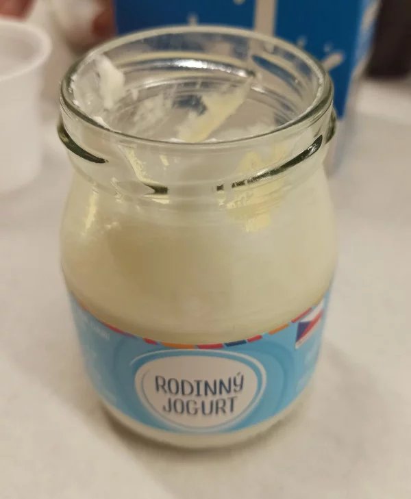 Agrola, Rodinný bílý jogurt