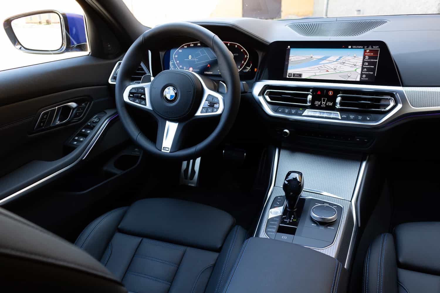 2019-05-BMW-330i-G20-73.jpg