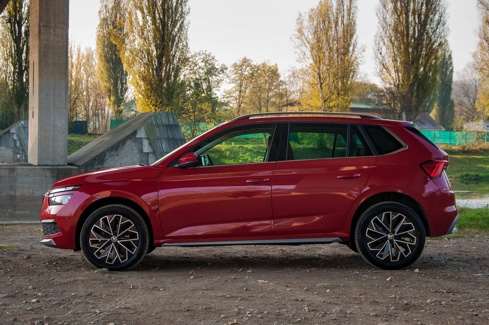 2019-11-skoda-kamiq-41-of-45.jpg