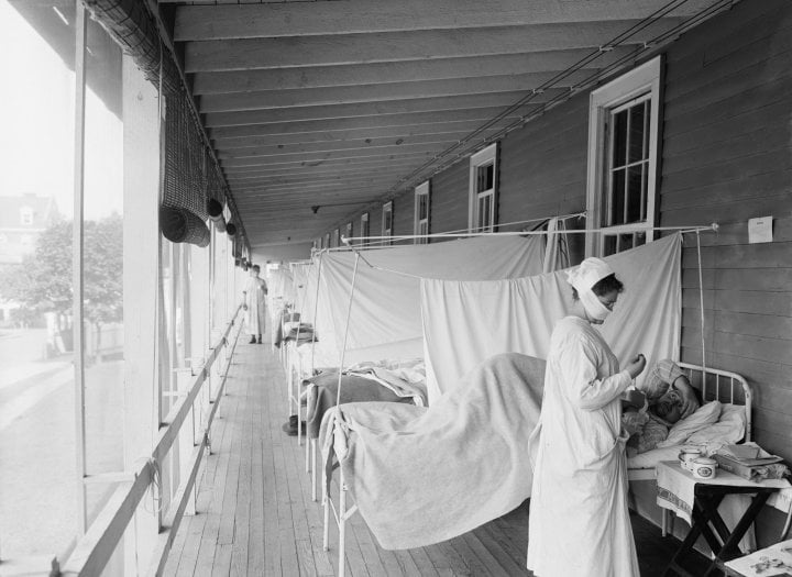 chřipkové oddělení během španělské chřipky