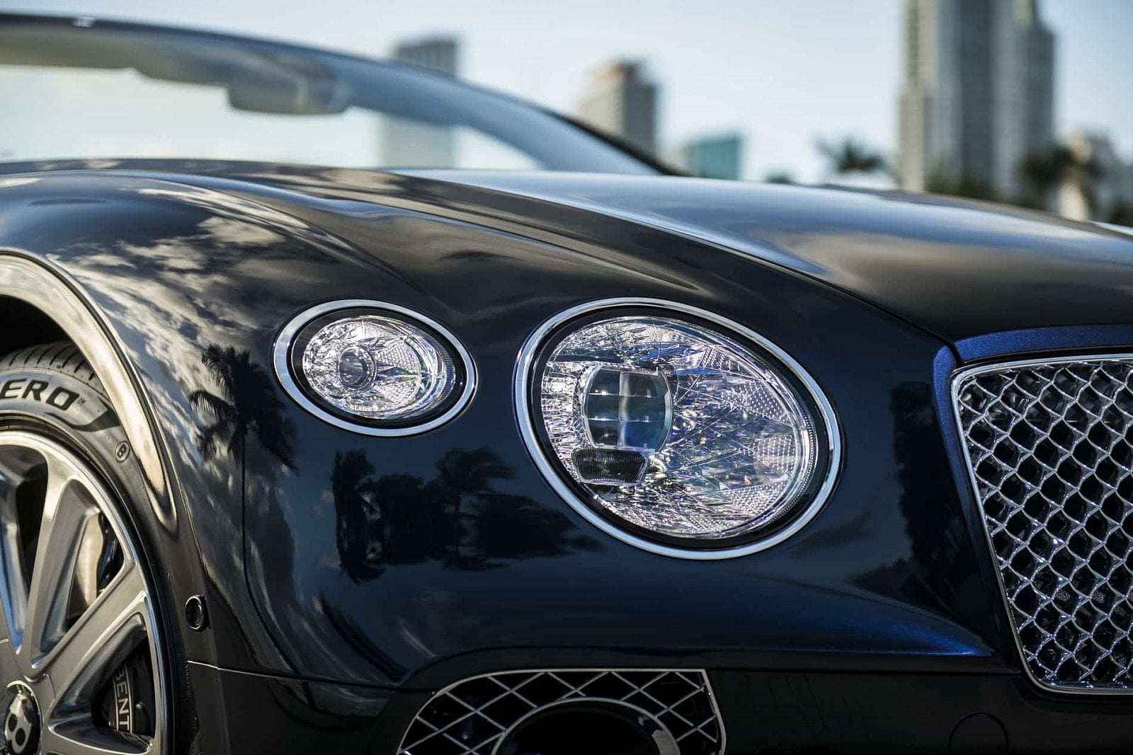 2019-03-Bentley-Continental-GT-Convertible-V8-11.jpg