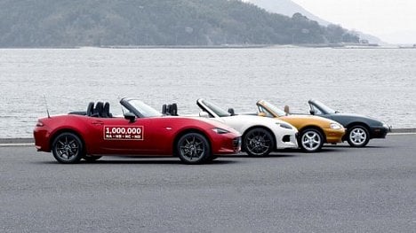 Náhledový obrázek - Mazda MX-5 je ikona i bestseller. Vznikl jich už milion