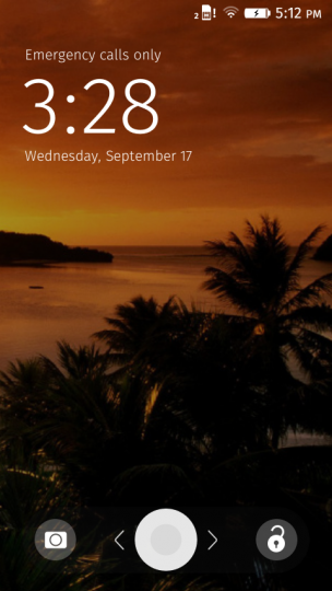 Výchozí LockScreen po probuzení, bez notifikací či MediaPlayeru.