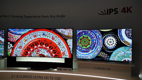 4K panely typu LCD IPS s poměrem stran 21:9.