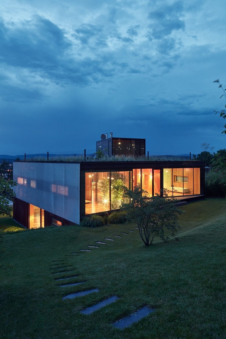 2021-09-petrjanda-brainwork-lazy-house-boysplaynice-06-scaled.jp