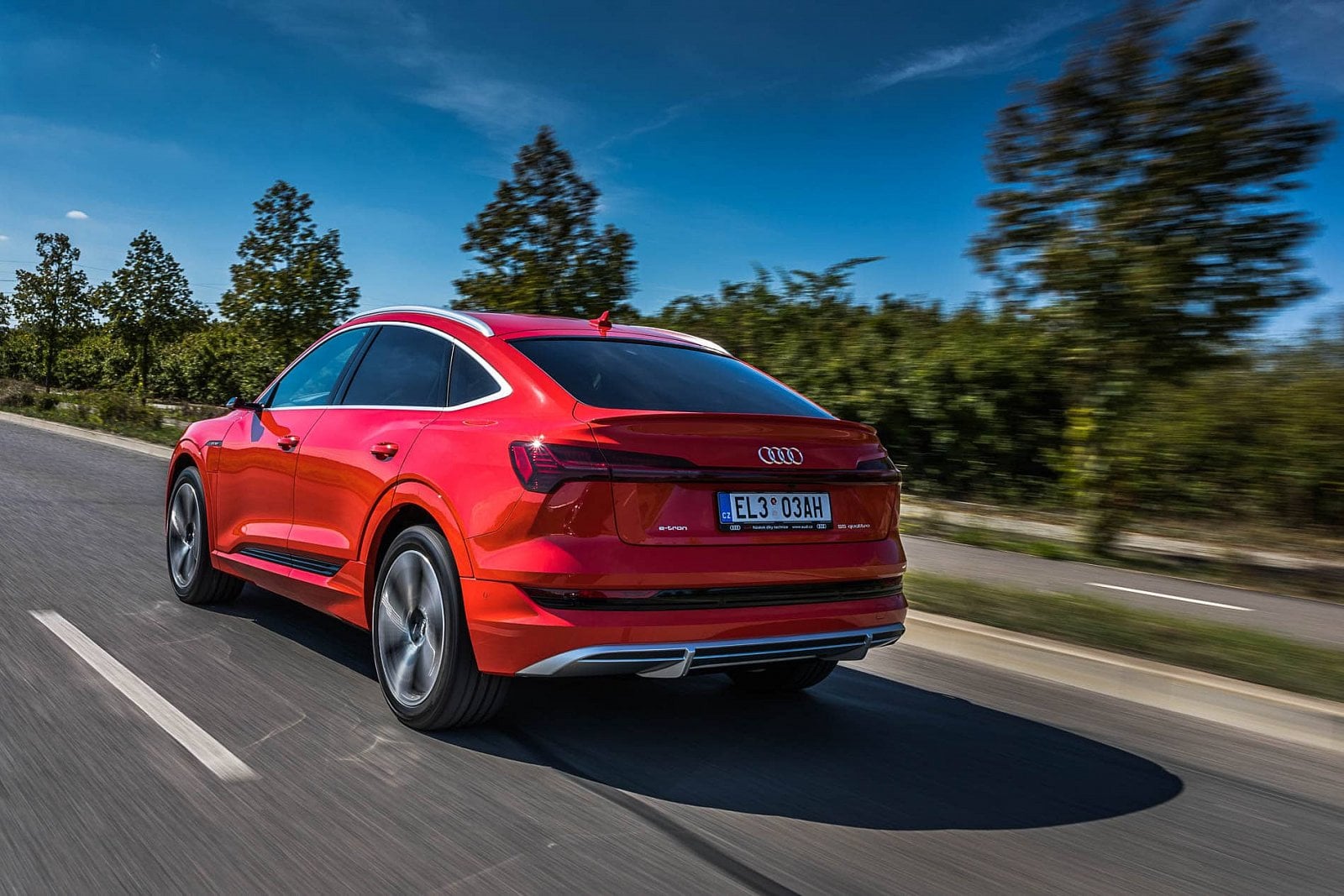 2020-09-aDMB2020_Audi-E-Tron-Sportback55-9522.jpg