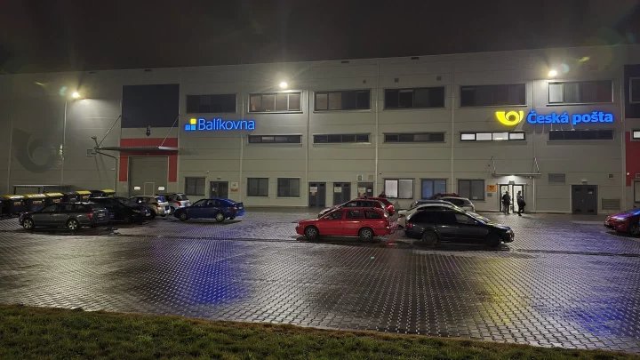 Logistické centrum České pošty v Mošnově. DSPU HUB, Depo Mošnov 71. (9. 12. 2024, Samsung Galaxy S24 Ultra)