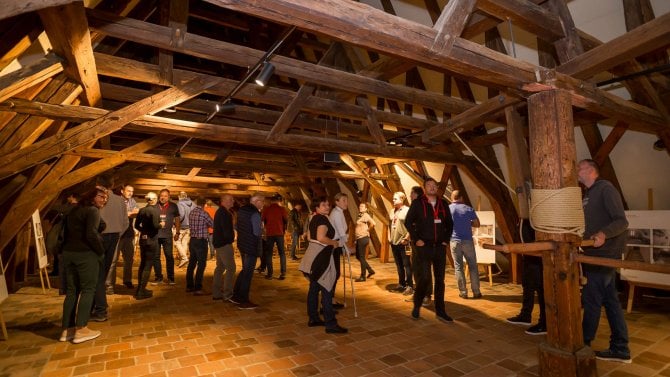 Obrazem: 100Mega rozjela podzim v srdci historických Českých Budějovic