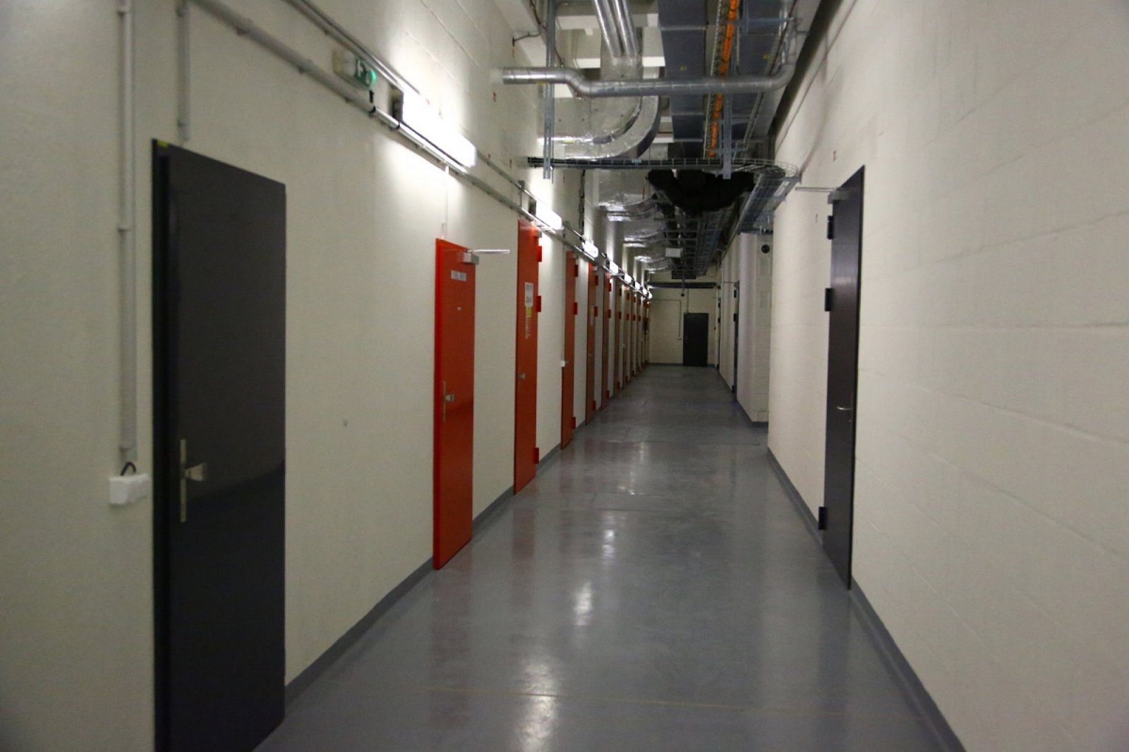 Zázemí s elektro instalací.