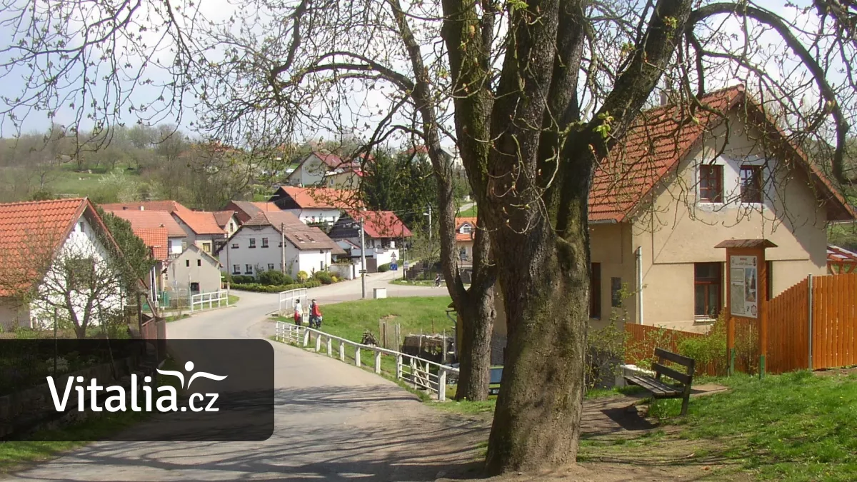 Autor zasněžených Vánoc přišel jako malý o oko. Jeho dcera tragicky zahynula v 17 letech