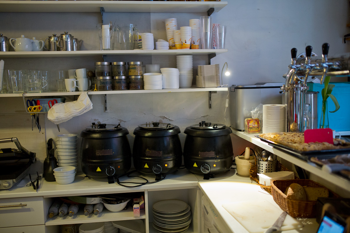 Prádelna Café: Lidé si k nám chodí prát prádlo