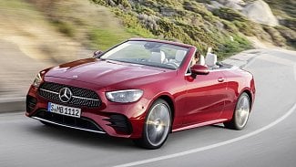 Náhledový obrázek - Mercedes osvěžil E kupé i kabrio. Novinku od starého modelu skoro nepoznáte